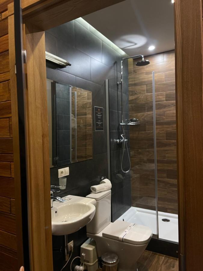 Poet Art Otel 4*