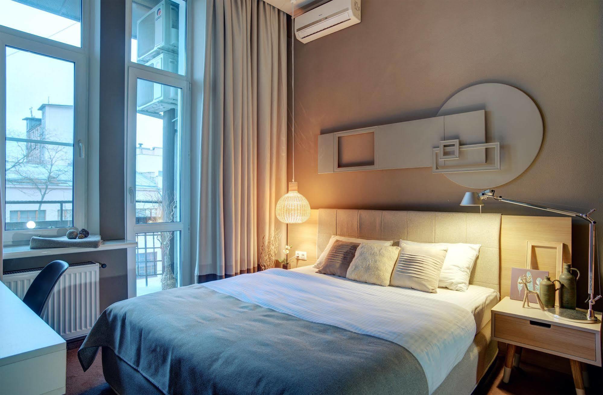Poet Art 4* Odessa