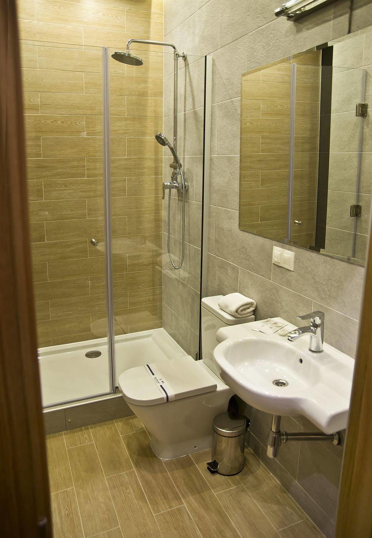 Poet Art Otel